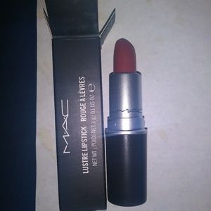 MAC Cosmetics Makeup - MAC LIPSTICK 22 CHILI NEW IN BOX MAC Cosmetics Makeup - MAC LIPSTICK 22 CHILI NEW IN BOX